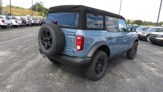 new 2025 Ford Bronco car, priced at $49,078