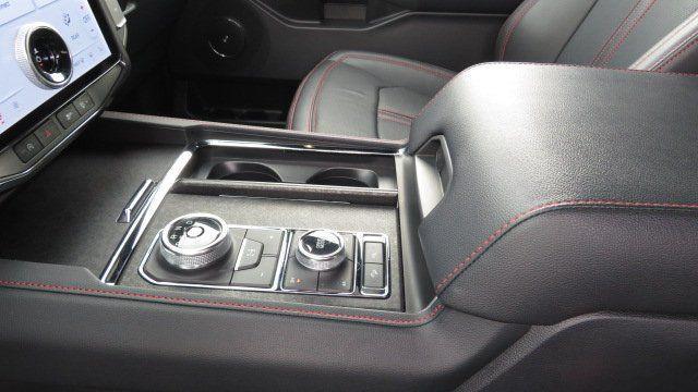 used 2024 Ford Expedition car, priced at $61,972