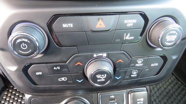 used 2022 Jeep Renegade car, priced at $27,590