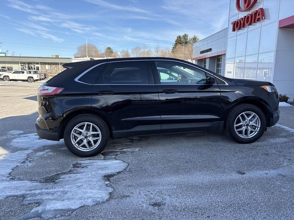 used 2024 Ford Edge car, priced at $25,995