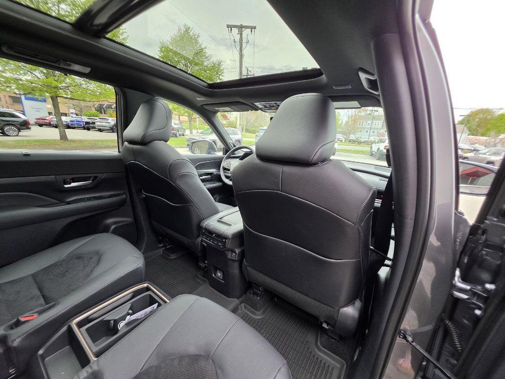 new 2026 Toyota Grand Highlander Hybrid car, priced at $63,036