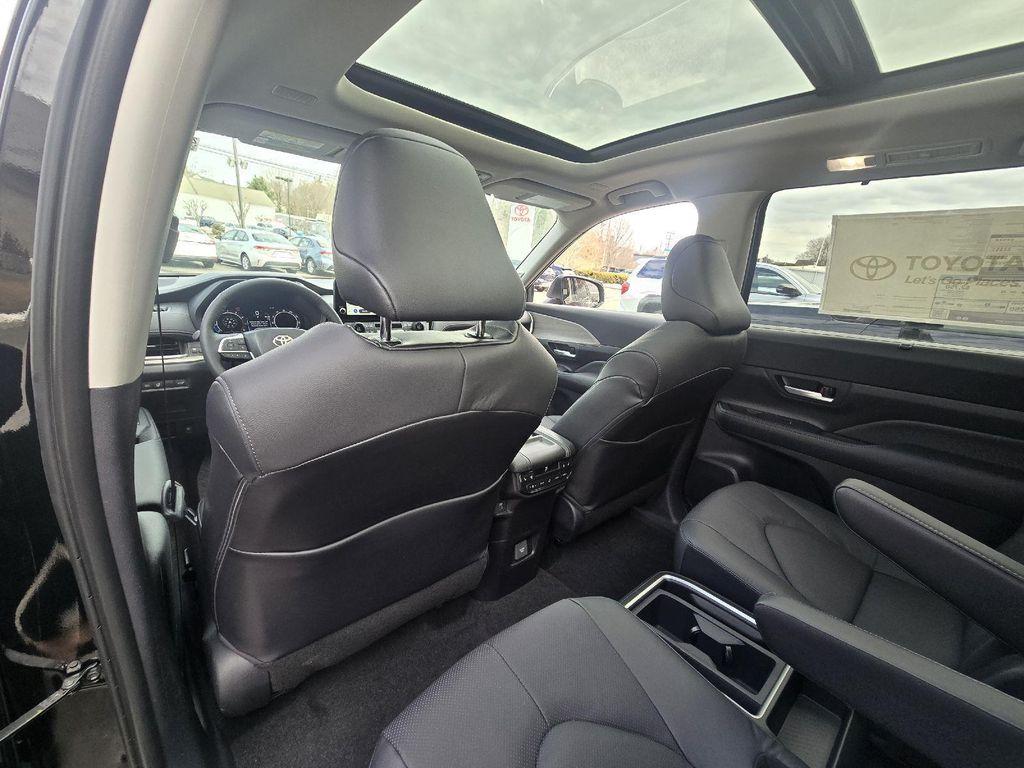 new 2026 Toyota Grand Highlander car, priced at $53,028