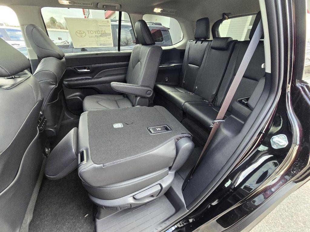 new 2026 Toyota Grand Highlander car, priced at $53,028