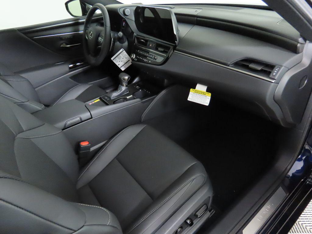 used 2025 Lexus ES 350 car, priced at $44,500