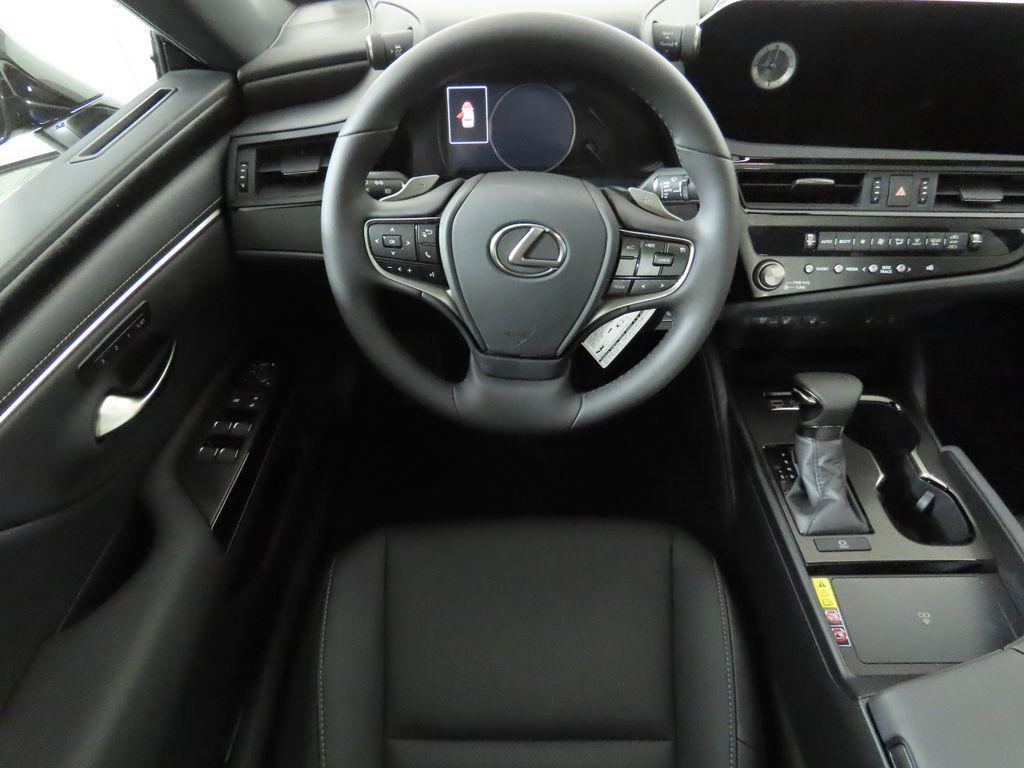 used 2025 Lexus ES 350 car, priced at $44,500