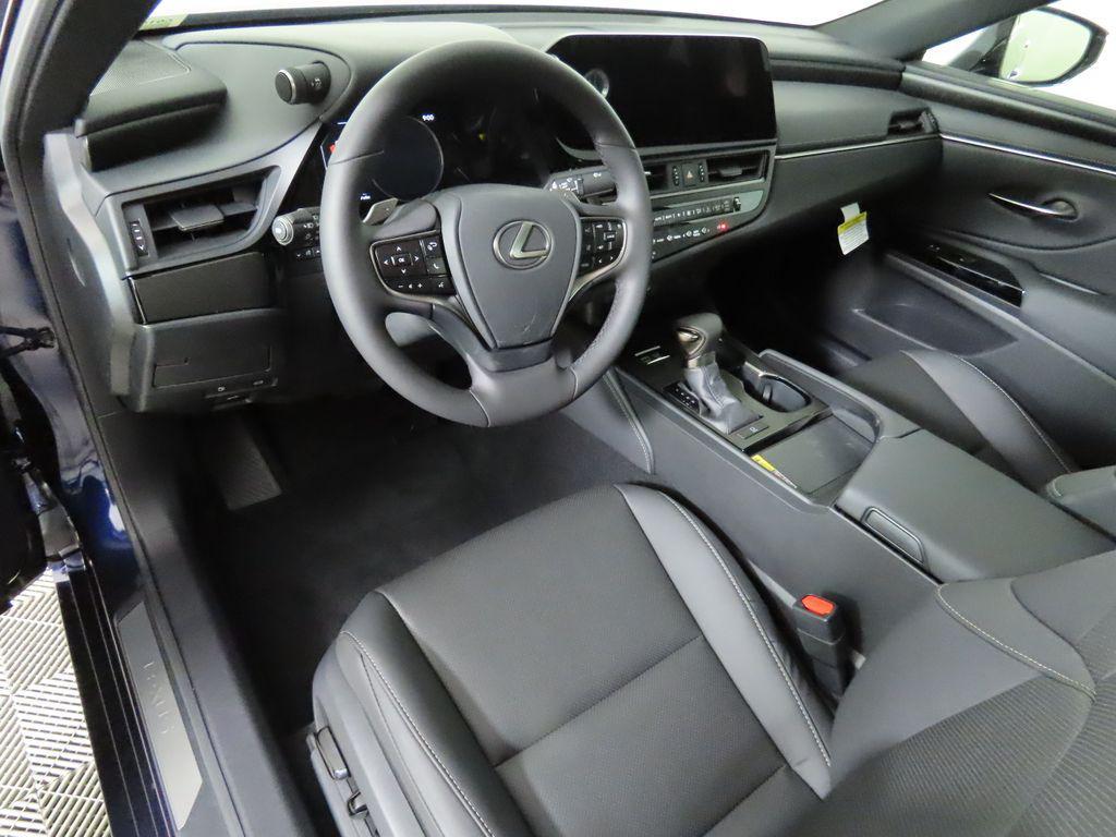 used 2025 Lexus ES 350 car, priced at $44,500