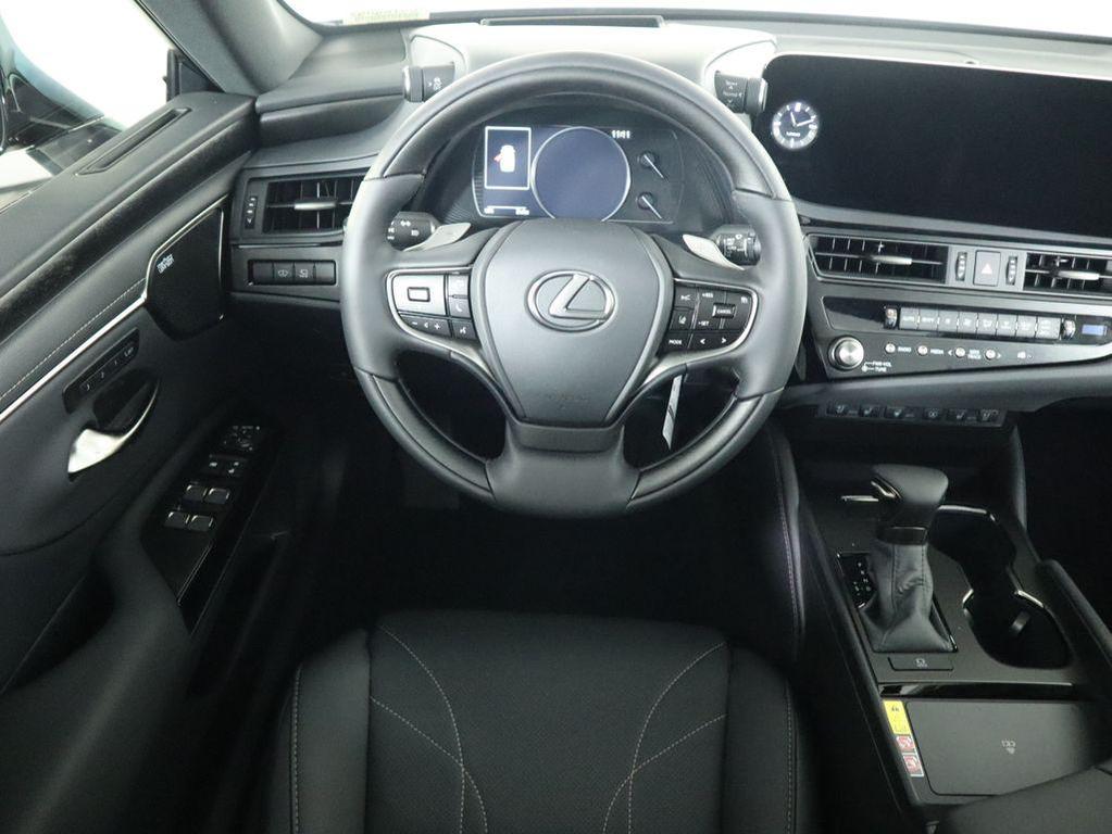 new 2025 Lexus ES 350 car, priced at $54,039