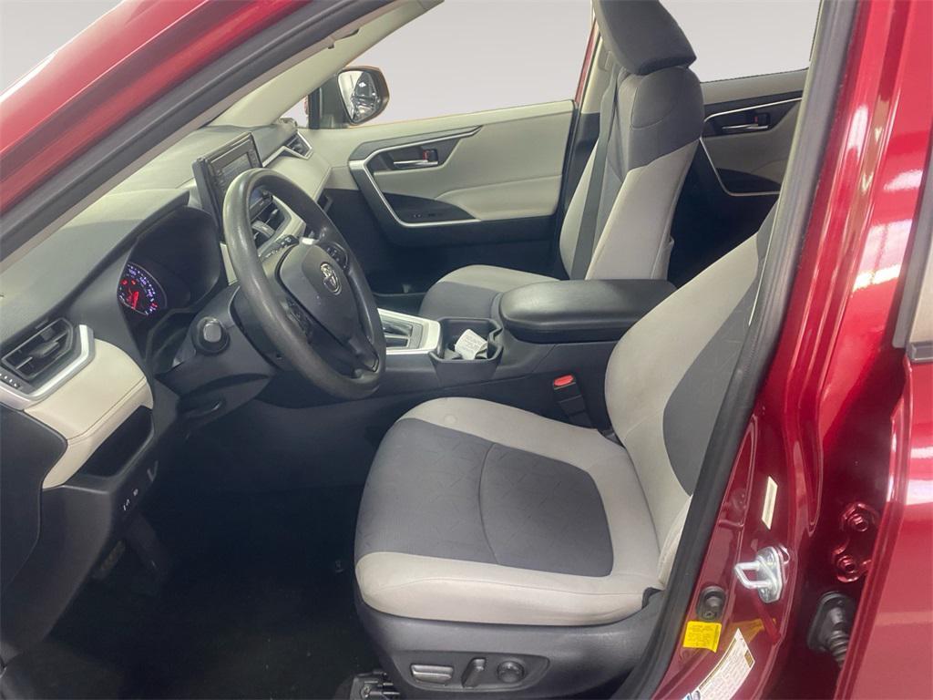 used 2021 Toyota RAV4 car, priced at $25,664