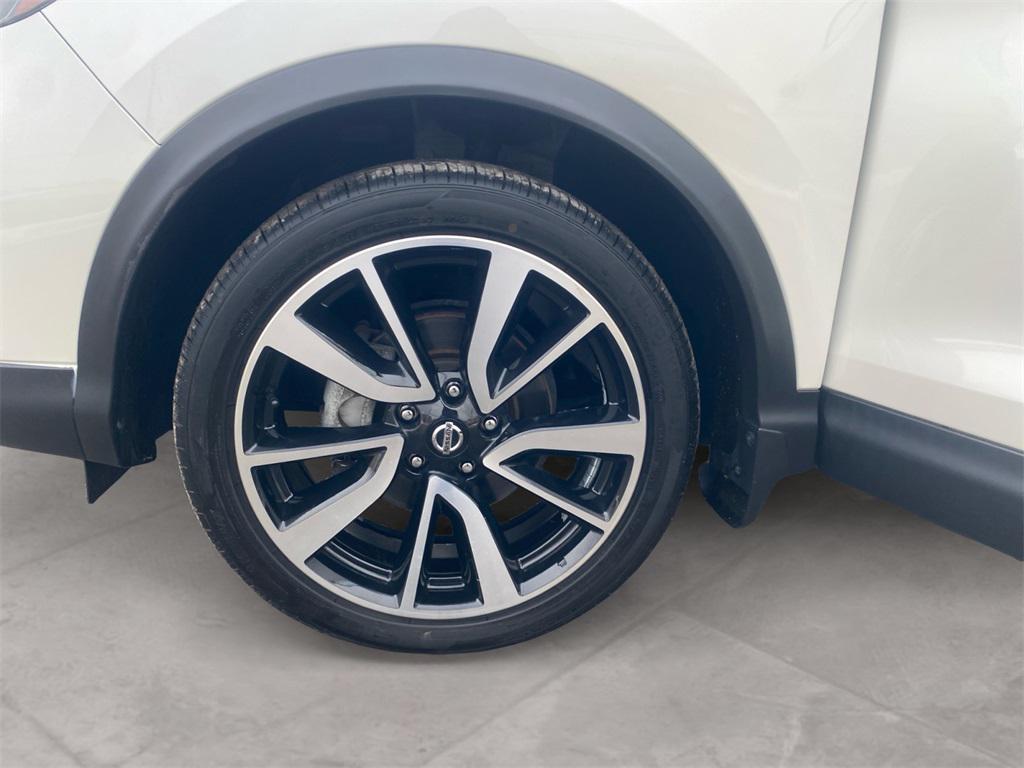 used 2021 Nissan Rogue Sport car, priced at $20,882