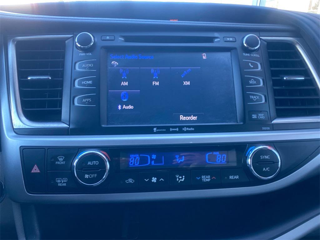 used 2016 Toyota Highlander car, priced at $15,995