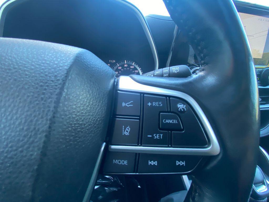 used 2023 Toyota Highlander car, priced at $39,533
