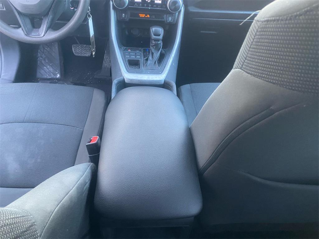 used 2020 Toyota RAV4 car, priced at $21,552