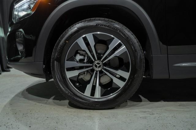 new 2025 Mercedes-Benz GLB 250 car, priced at $49,595