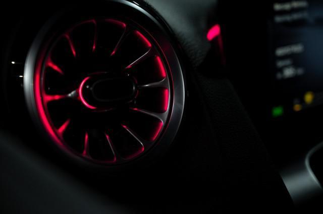 new 2025 Mercedes-Benz GLB 250 car, priced at $49,595