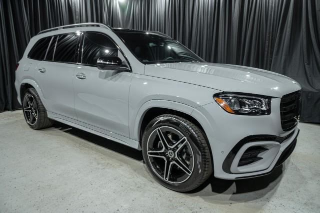 new 2026 Mercedes-Benz GLS 450 car, priced at $100,930
