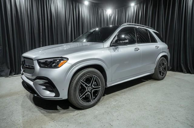 new 2026 Mercedes-Benz GLE 580 car, priced at $95,495