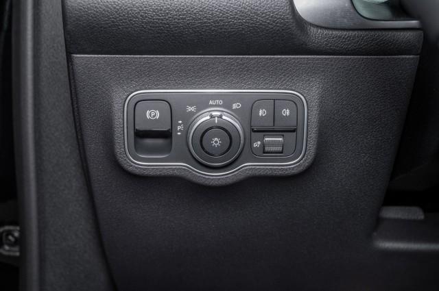 used 2025 Mercedes-Benz GLB 250 car, priced at $35,999