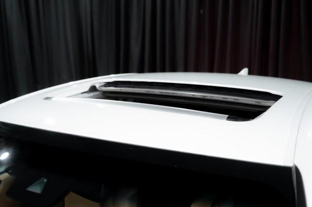 used 2021 Lexus ES 300h car, priced at $31,000