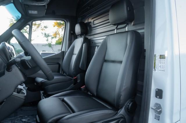 new 2026 Mercedes-Benz Sprinter 2500 car, priced at $63,372