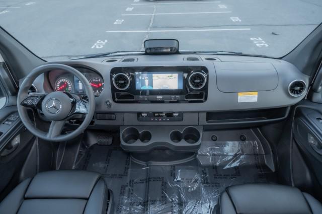 new 2025 Mercedes-Benz Sprinter 2500 car, priced at $68,978