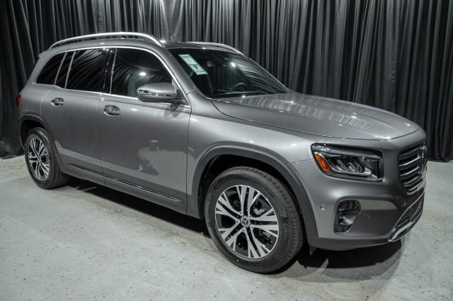 new 2025 Mercedes-Benz GLB 250 car, priced at $45,480