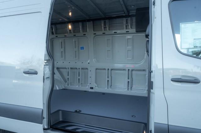 new 2026 Mercedes-Benz Sprinter 2500 car, priced at $83,516