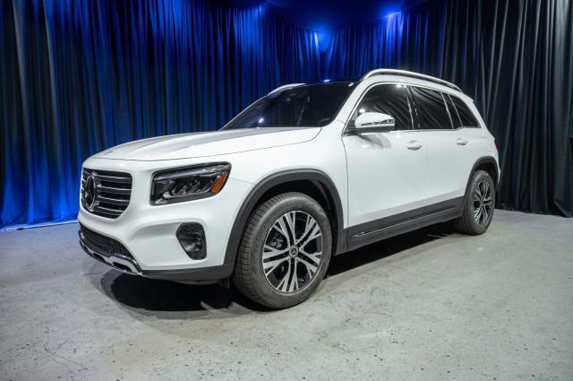 new 2026 Mercedes-Benz GLB 250 car, priced at $46,685
