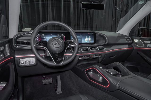 new 2026 Mercedes-Benz GLE 450 car, priced at $85,048