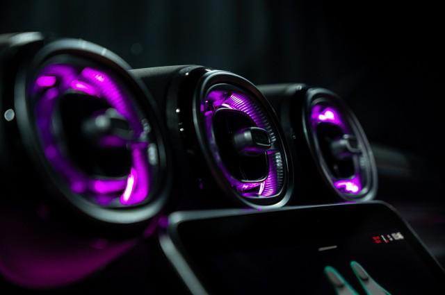 new 2026 Mercedes-Benz GLC 300 car, priced at $60,290