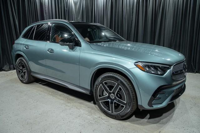 new 2026 Mercedes-Benz GLC 300 car, priced at $60,290