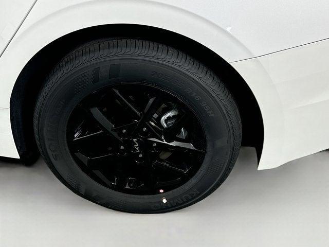 new 2025 Kia K5 car, priced at $28,195