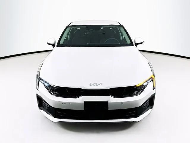new 2025 Kia K5 car, priced at $28,195