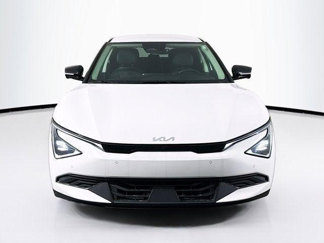 new 2025 Kia EV6 car, priced at $53,050