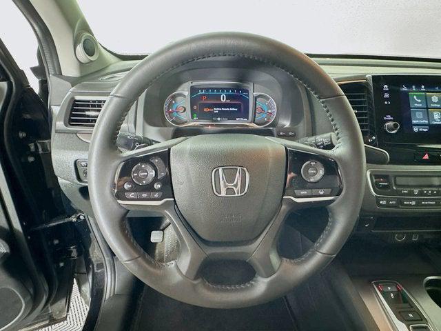2022 Black Honda Pilot