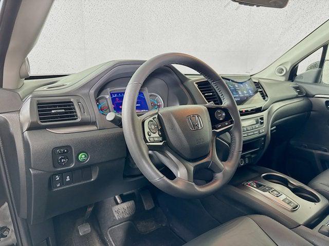 2022 Black Honda Pilot