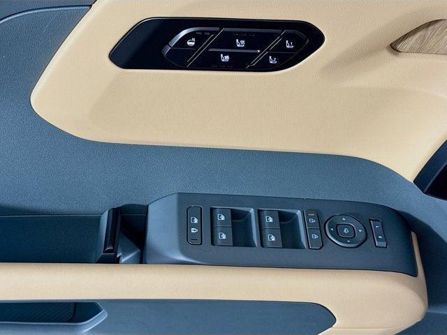 new 2027 Kia Telluride Hybrid car, priced at $56,685
