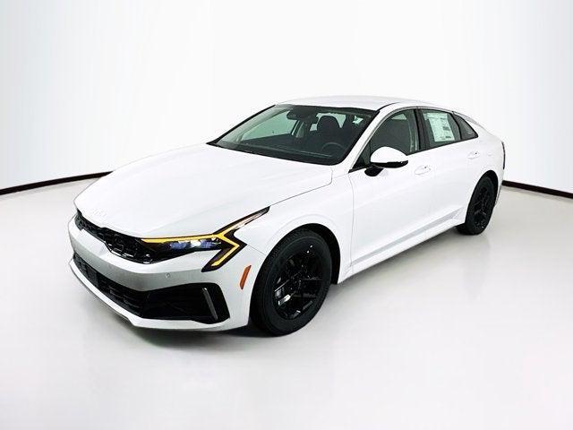 new 2025 Kia K5 car, priced at $28,195