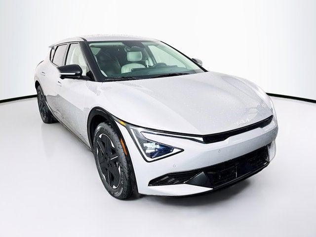 new 2025 Kia EV6 car, priced at $54,710