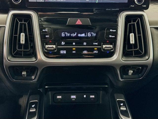 used 2023 Kia Sorento Hybrid car, priced at $29,500