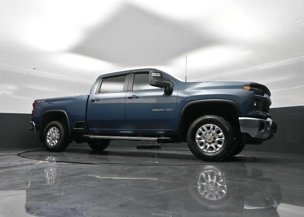 used 2025 Chevrolet Silverado 2500 car, priced at $56,992