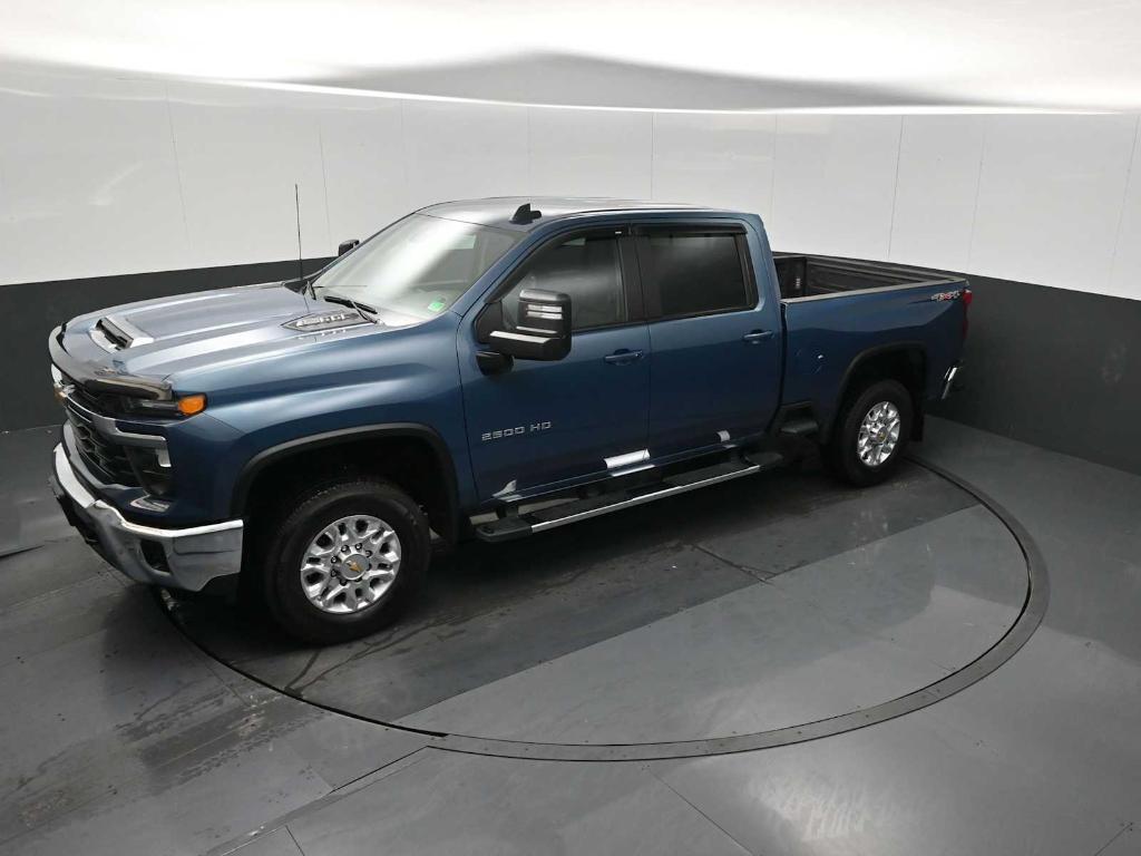 used 2025 Chevrolet Silverado 2500 car, priced at $56,992