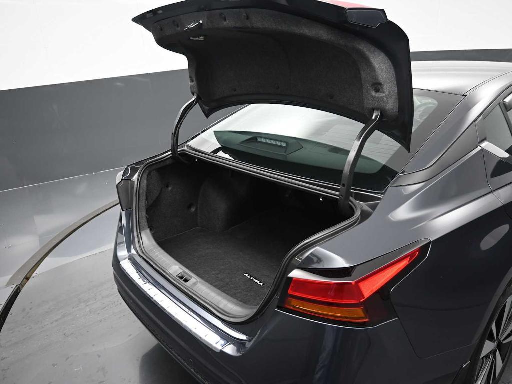used 2022 Nissan Altima car, priced at $17,464