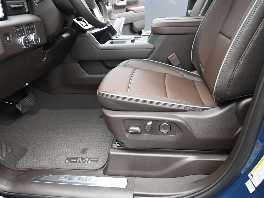 new 2026 GMC Sierra 2500 car, priced at $87,094