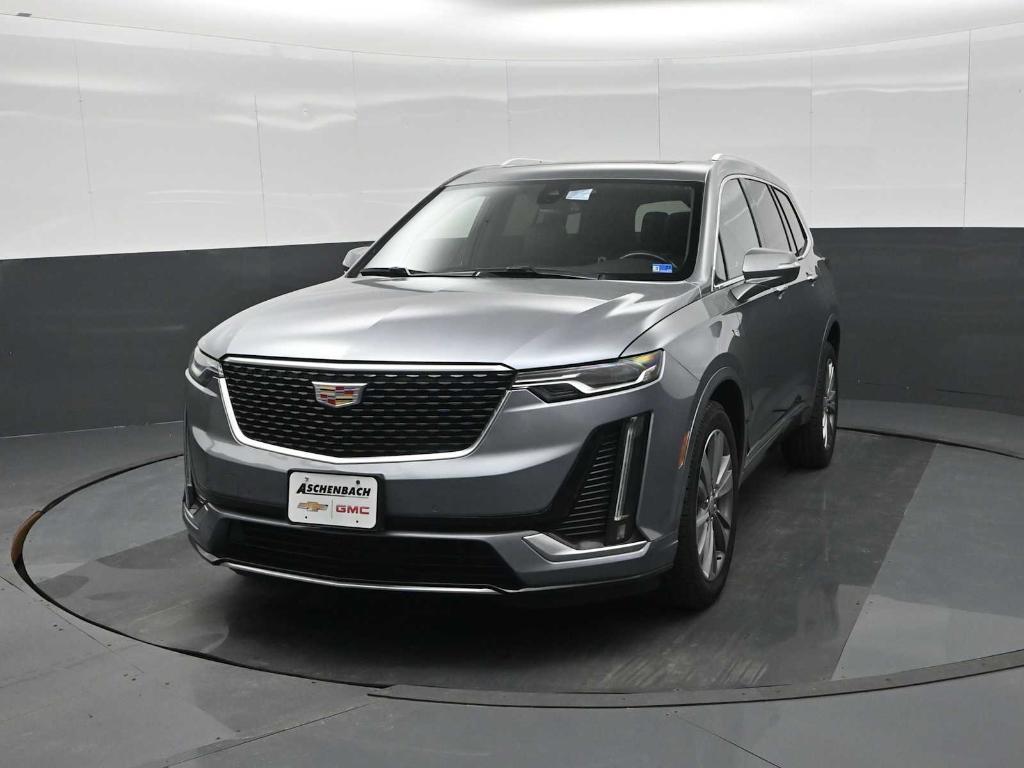 used 2022 Cadillac XT6 car, priced at $33,928