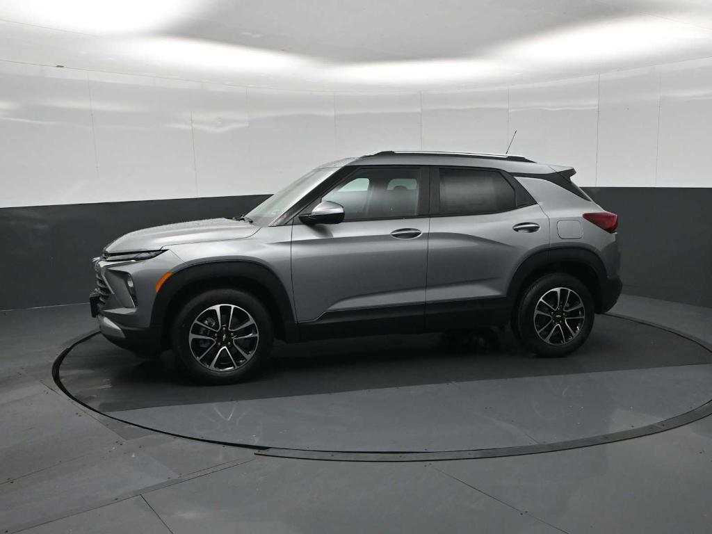 new 2026 Chevrolet TrailBlazer car, priced at $25,552