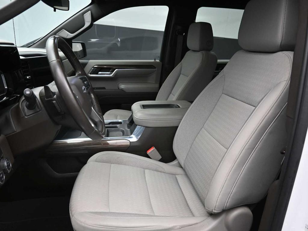 used 2022 Chevrolet Silverado 1500 car, priced at $32,518