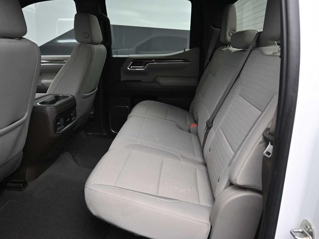 used 2022 Chevrolet Silverado 1500 car, priced at $32,518