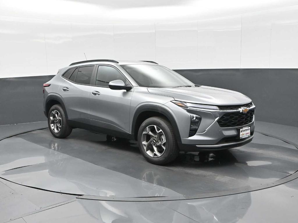 new 2025 Chevrolet Trax car, priced at $22,595