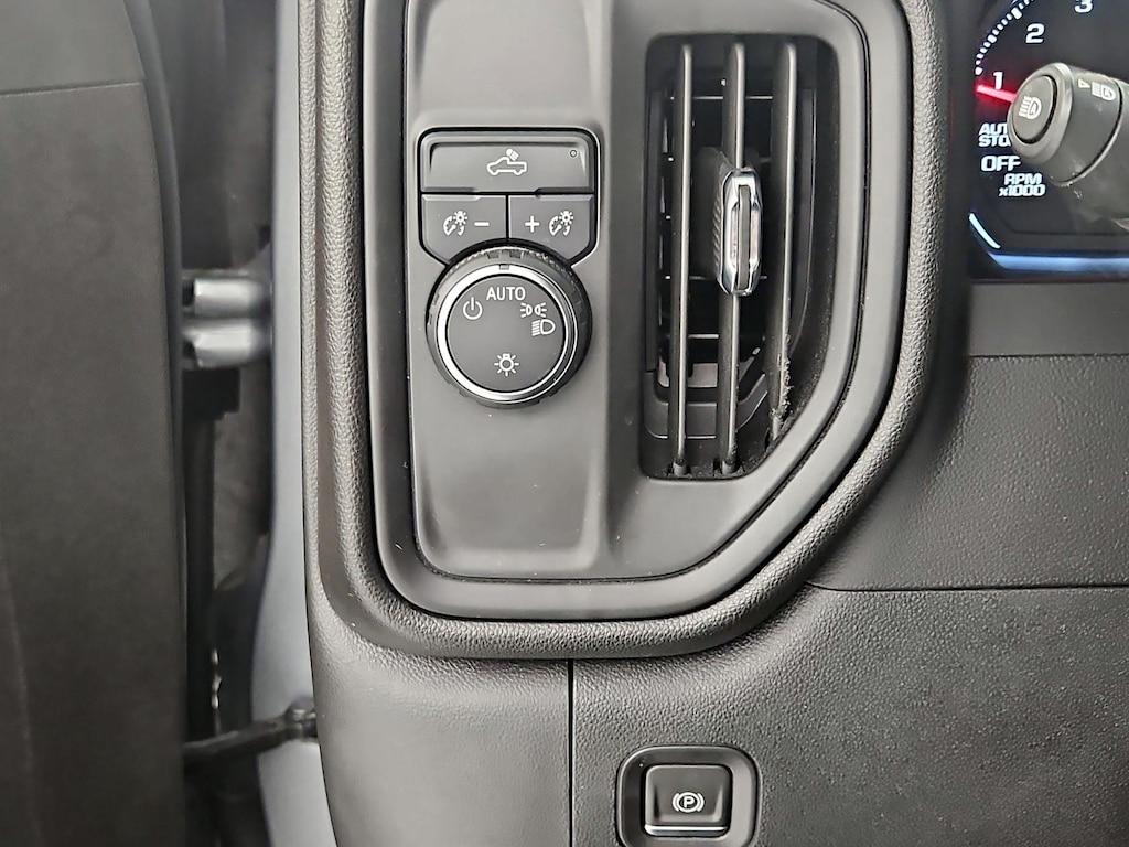 used 2023 Chevrolet Silverado 1500 car, priced at $31,998