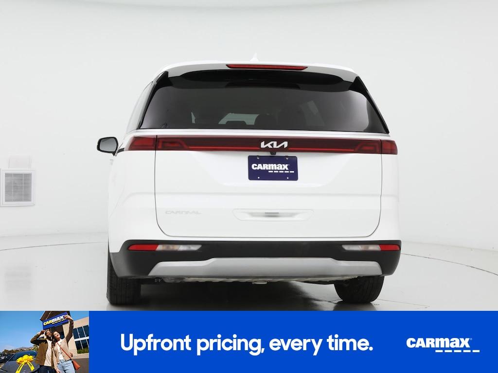 used 2023 Kia Carnival car, priced at $30,998